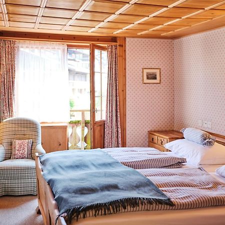 Hotel Chesa Grischuna Klosters Exteriér fotografie