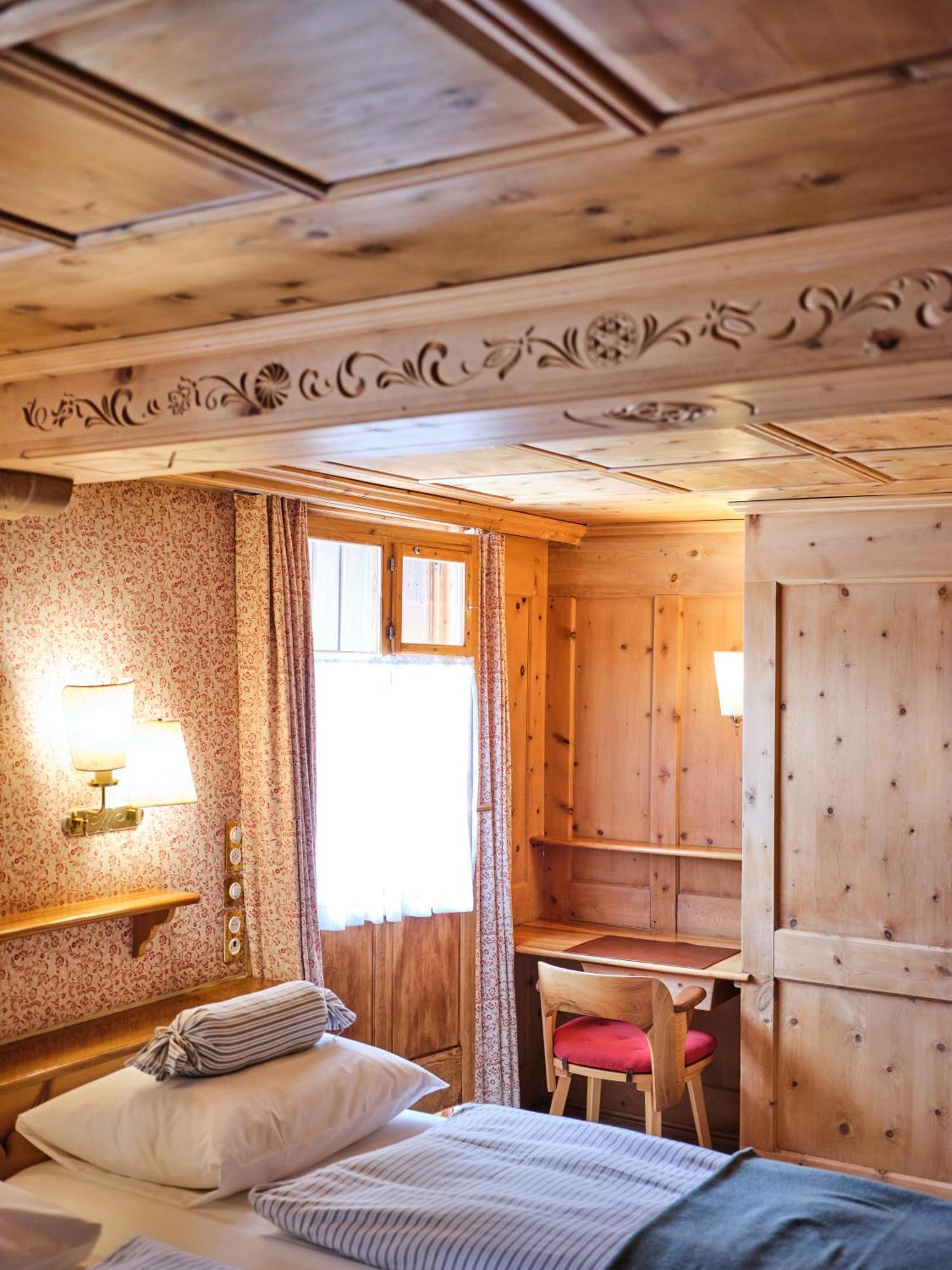 Hotel Chesa Grischuna Klosters Exteriér fotografie